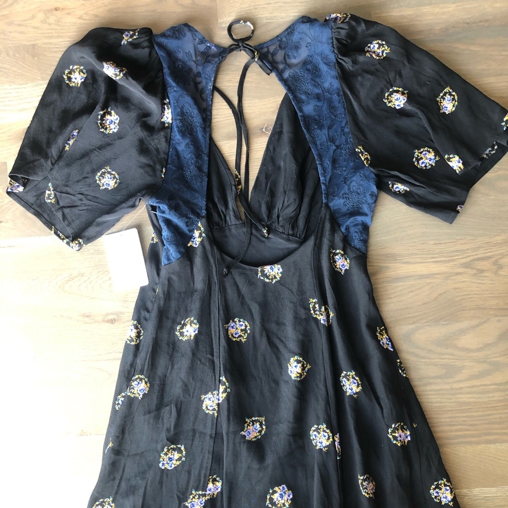 Free People Mocking Bird Open Back Dress NWT - Picture 3 of 8